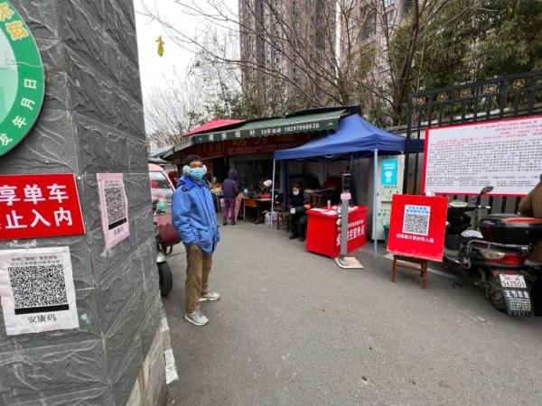 记者暗访农贸市场：防疫不能松懈，口罩要规范佩戴！