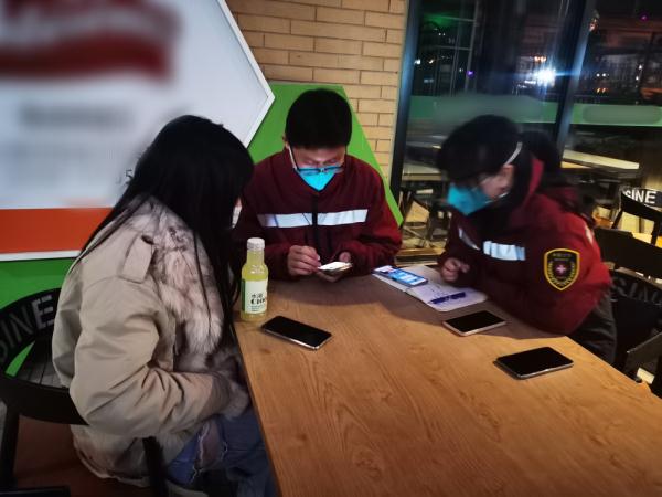 解码魔都｜防控一线 那些“刷爆”你朋友圈的故事背后……