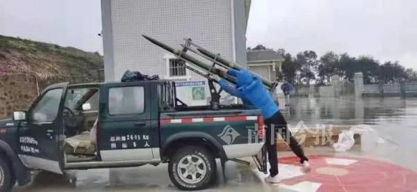 没想到!柳州这两天的雨居然是他们整出来的! 没想到!柳州这两天的雨居然是他们整出来的!