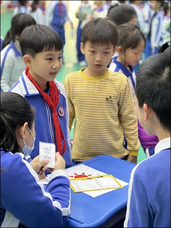 带“小抄”上考场？深圳这所小学的期末考试变“好玩”了