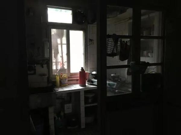 “精神病院里的天才儿子”刷屏！网友看哭：人生艰难，人间美好！