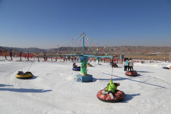 金城观丨冰雪进校园，孩子们找到快乐源泉