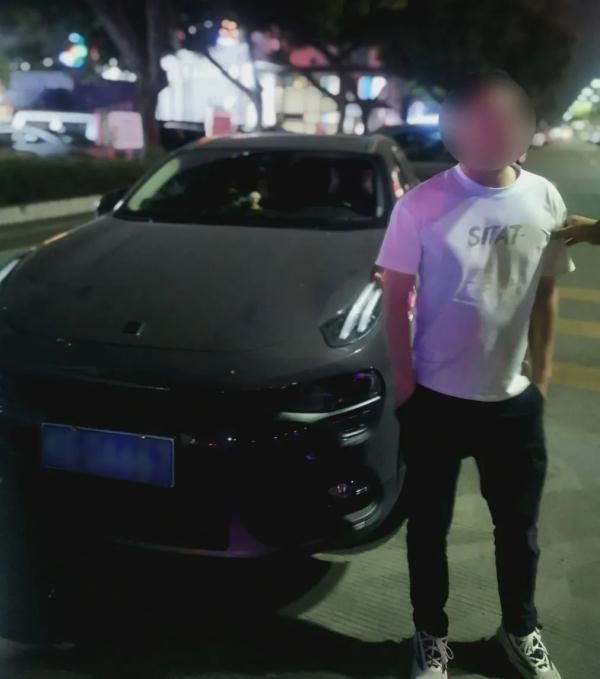 春节临近,吃喝要注意!司机倒车被举报,交警一查竟是因为…… 春节临近,吃喝要注意!司机倒车被举报,交警一查竟是因为……