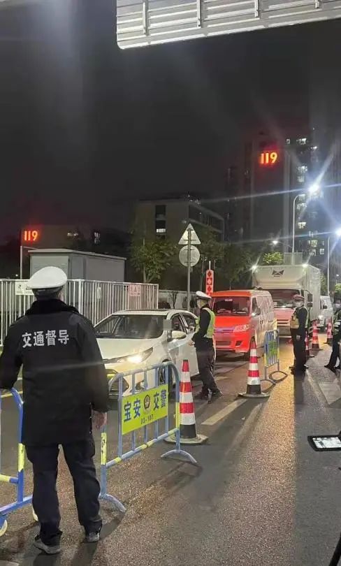 春节临近,吃喝要注意!司机倒车被举报,交警一查竟是因为…… 春节临近,吃喝要注意!司机倒车被举报,交警一查竟是因为……