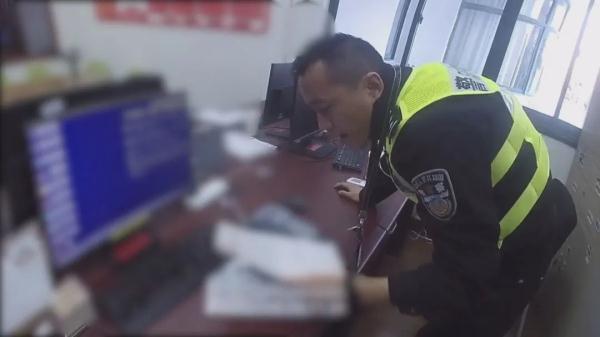 倔老人误把“李逵”当“李鬼”，真民警循循善诱解心忧