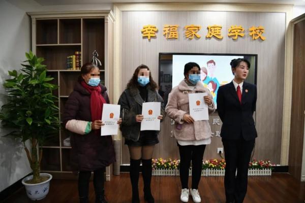 事发襄阳！已有家长“接受教育”！