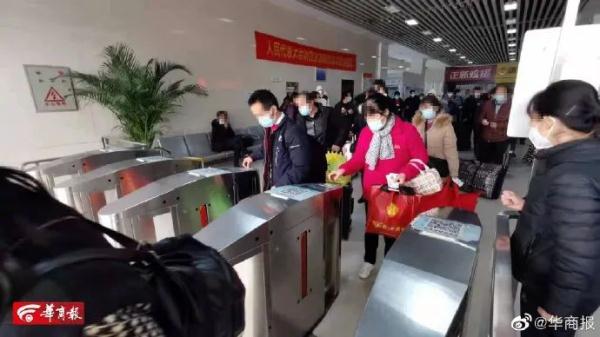 春节期间西安暂不恢复限行！从西安返乡有啥要求？陕西多地调整疫情防控政策