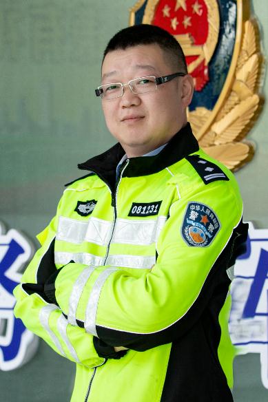 一杯咖啡，让他损失万元以上！