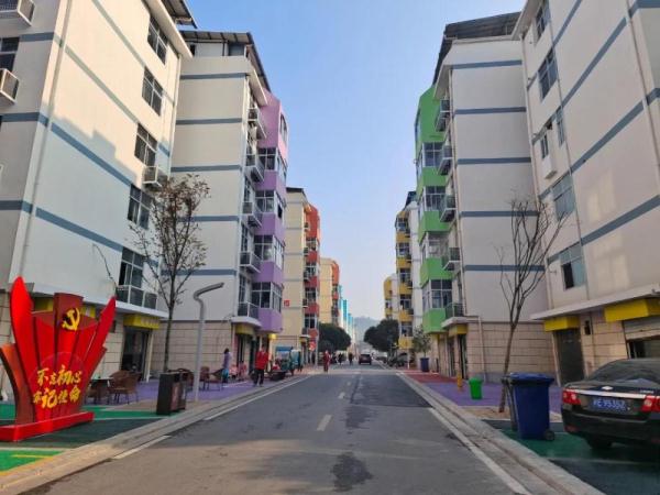 上饶广丰区：老旧小区居民过上“新”生活