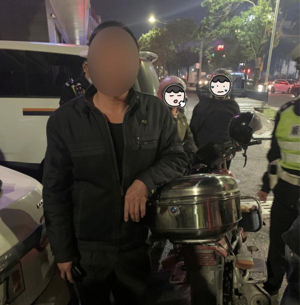 一家人就要齐齐整整？顺德男子酒驾被查，没想到更离谱的事来了