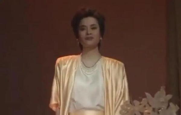 回顾历年春晚名场面！你印象最深的是哪个？
