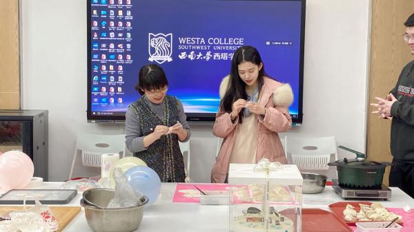 新华全媒+|留校不孤单,看留校学生如何“玩转”寒假 新华全媒+|留校不孤单,看留校学生如何“玩转”寒假