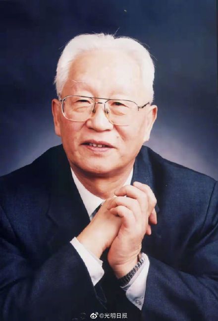 土壤农业化学家朱兆良院士逝世