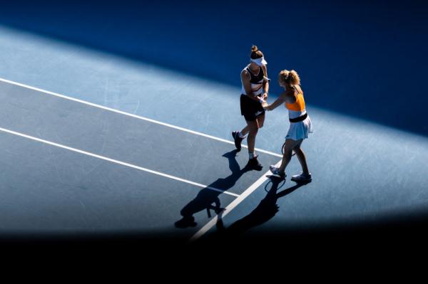 澳网女双决赛:克赖奇科娃/西尼亚科娃夺冠 澳网女双决赛:克赖奇科娃/西尼亚科娃夺冠