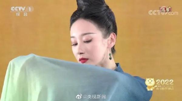 只此青绿,绝了!网友:“我直接文化膨胀了!” 只此青绿,绝了!网友:“我直接文化膨胀了!”