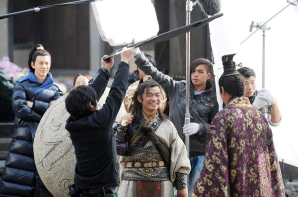 藏在电影里的春节记忆,一组照片看时代变迁… 藏在电影里的春节记忆,一组照片看时代变迁…