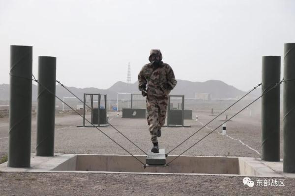 “最牛军车”驾驶员，二等功！国际比赛破纪录，二等功！