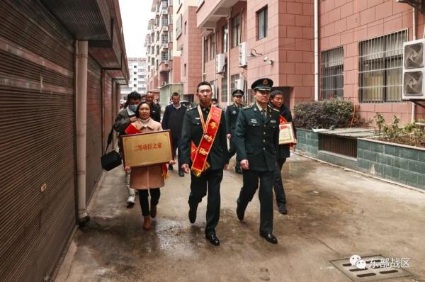 “最牛军车”驾驶员，二等功！国际比赛破纪录，二等功！