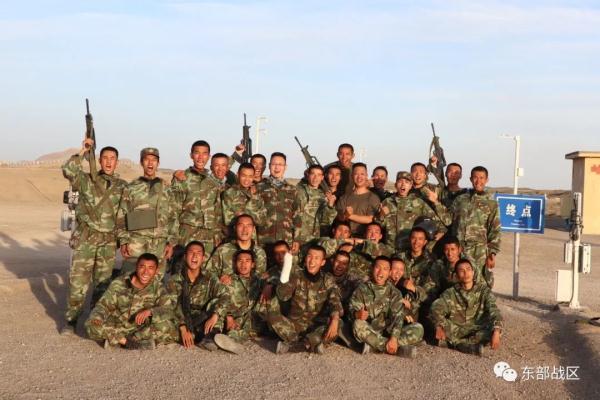 “最牛军车”驾驶员，二等功！国际比赛破纪录，二等功！