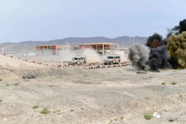 “最牛军车”驾驶员，二等功！国际比赛破纪录，二等功！