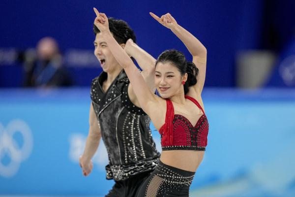 从青山绿水到摇滚猫王,中国冰舞王诗玥/柳鑫宇太美了 从青山绿水到摇滚猫王,中国冰舞王诗玥/柳鑫宇太美了