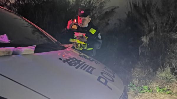 边境线上的年味:“我们的春节,叫坚守!” 边境线上的年味:“我们的春节,叫坚守!”