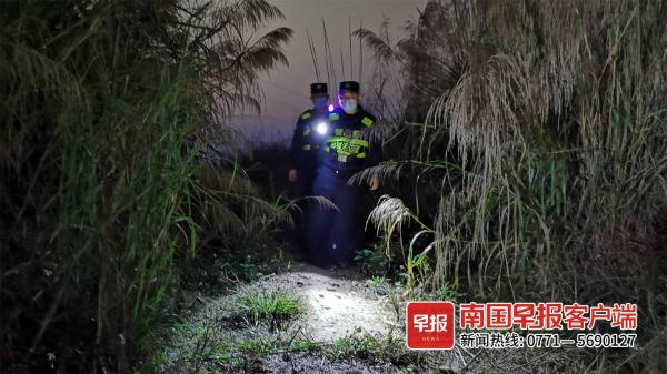 边境线上的年味:“我们的春节,叫坚守!” 边境线上的年味:“我们的春节,叫坚守!”