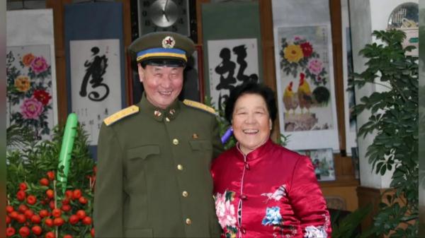 志愿军老兵看了《水门桥》，拿出了这张照片……