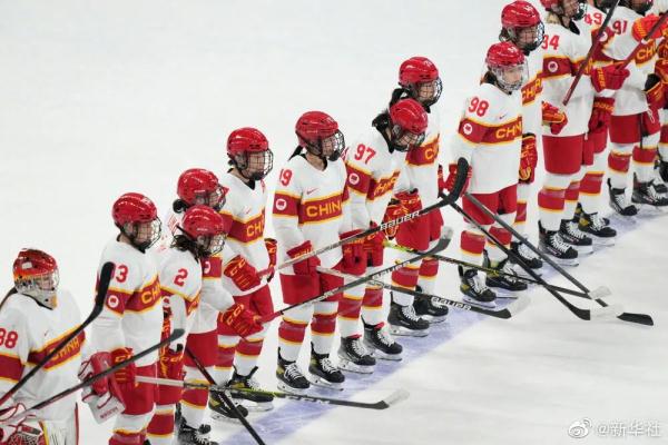 绝杀！中国女冰首胜！深圳运动员包揽3球！