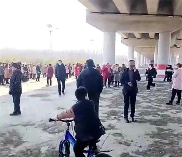 相亲大会5女相100男？ 当地民政局：系村民自发组织