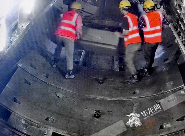 虎年首个工作日，“基建狂魔”虎力全开向未来！