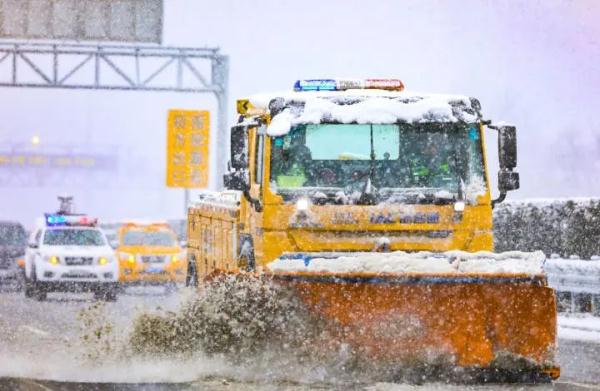 “断桥残雪”出现了！这场雪会持续到何时？新一轮冷空气又将抵达浙江