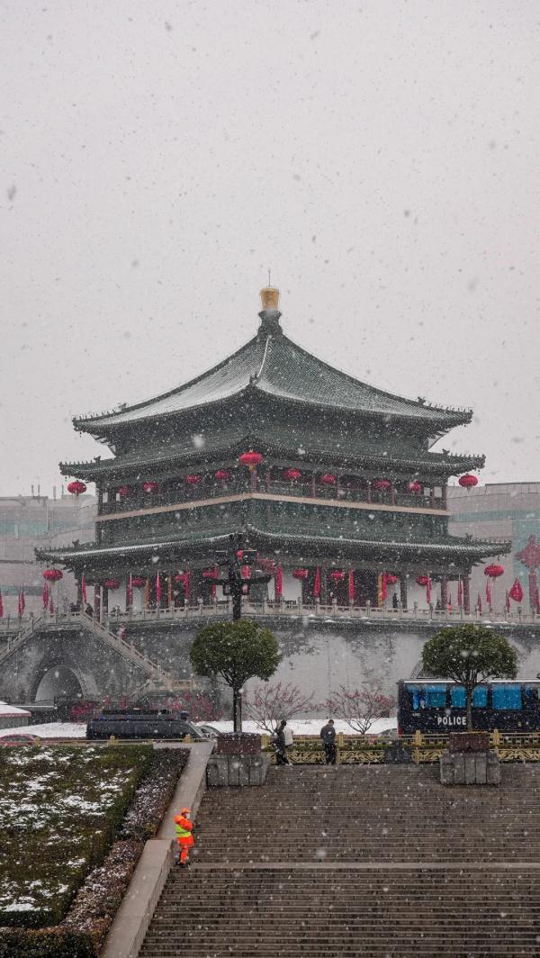 一场春雪，定格“醉美”长安