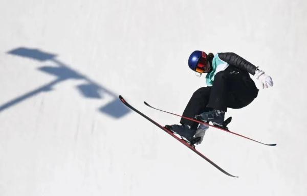 谷爱凌，霸屏热搜！妈妈的一段话刷屏了