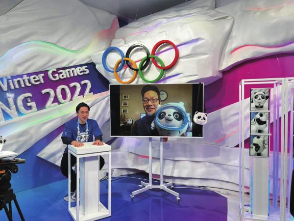 当义墩墩对话冰墩墩之父日媒记者开启连环炮般提问模式