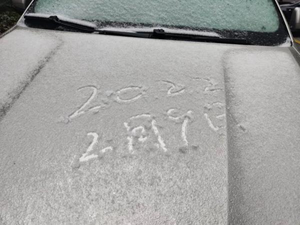 刚刚！南昌下雪了！