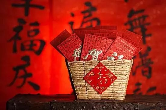 到底要不要“替孩子保管”压岁钱？你的一个决定导致孩子两种截然不同的人生！