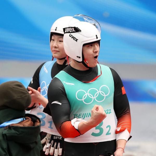 中国雪橇队成员图片