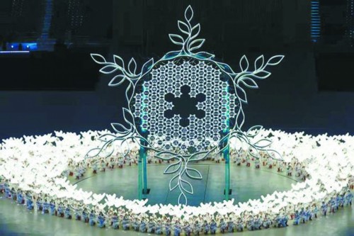 一片“冬奥雪花”画了三年 中国式浪漫来之不易