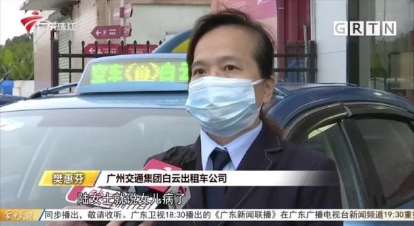 单亲妈妈打三份散工，抚养抑郁症女儿