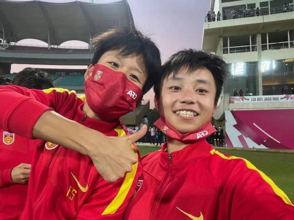 从江油走向亚洲，“00后”女足小将张琳艳经历了啥？