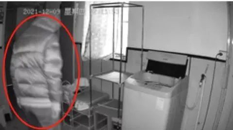 监控拍下可怕一幕...