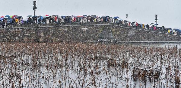 杭州又要下雪,在这些地方!今天早上出门要小心… 杭州又要下雪,在这些地方!今天早上出门要小心…