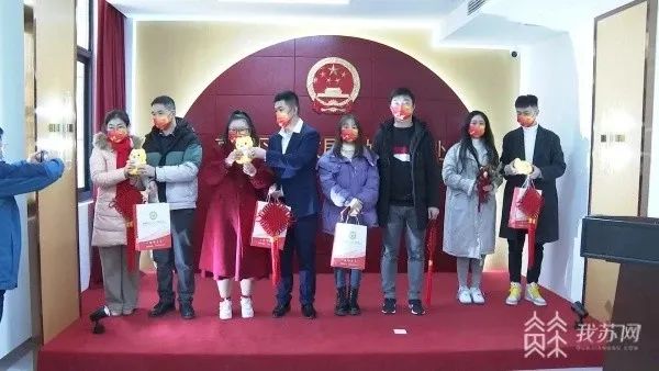 虎年迎首个结婚潮！今天江苏8862对情侣领证