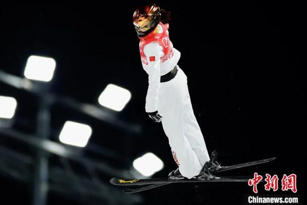 为了这枚冬奥金牌,她苦等了12年! 为了这枚冬奥金牌,她苦等了12年!