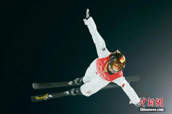 为了这枚冬奥金牌,她苦等了12年! 为了这枚冬奥金牌,她苦等了12年!