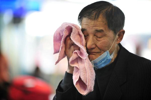 北京：76岁老人的68载冰上人生