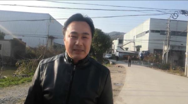 严寒中,台州89岁阿婆落水命悬一线,不会游泳的他第一个跳河 严寒中,台州89岁阿婆落水命悬一线,不会游泳的他第一个跳河