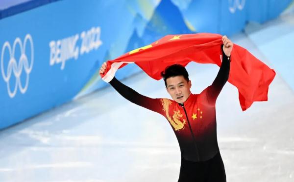 短道速滑收官，武大靖发文：绝不认怂