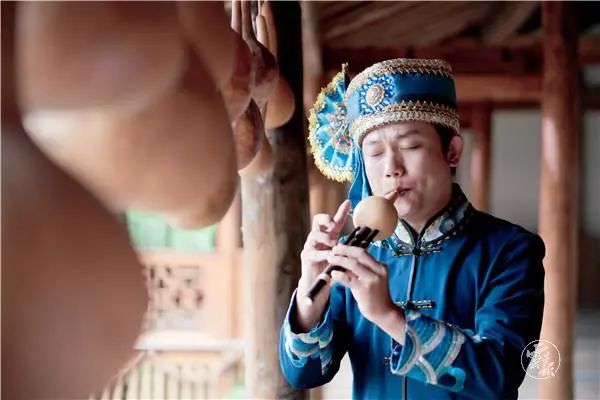 云南葫芦丝,上天了 云南葫芦丝,上天了